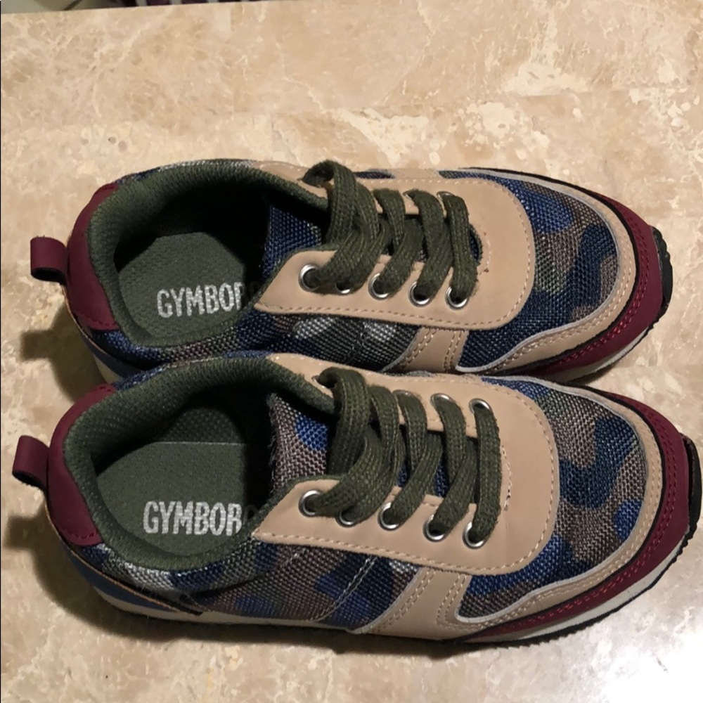 Gymboree Toddler boy sneakers - Picture 2 of 4